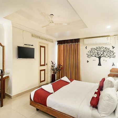 Octave Church Inn บังกาลอร์ ภายนอก รูปภาพ